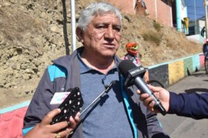 Alcalde de La Paz critica el uso político de los campesinos