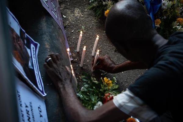 Homenaje a víctimas en Haití por bandas criminales