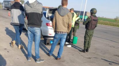 Detención de bolivianos en Argentina con más de 110 mil dólares