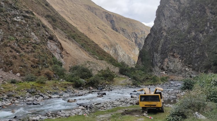 Mujeres indígenas de la Amazonía piden diálogo al Gobierno por daño de la minería