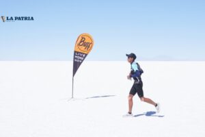 Buff Skyline Tunupa en el Salar de Uyuni