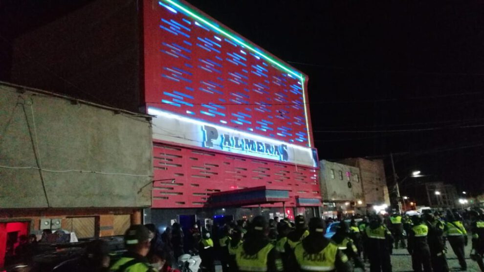 Funcionamiento de casas de citas en Oruro