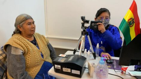 Nuevo diseño de la Cédula de Identidad en Bolivia