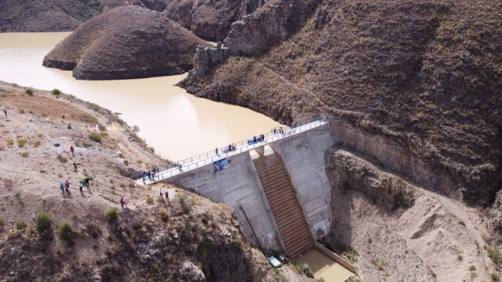 Ampliación de represa en Cochabamba impulsa agricultura y combate crisis climática
