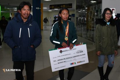 La fondista Jhoselyn Camargo regresa a Bolivia con medalla de oro y sueños olímpicos