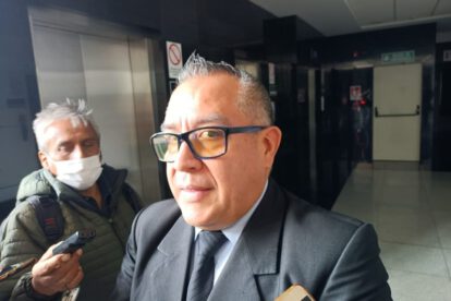 Vínculos del Gobierno con la derecha según Nelson Cox