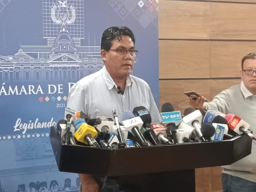 Falta de capacidad del ministro Montaño