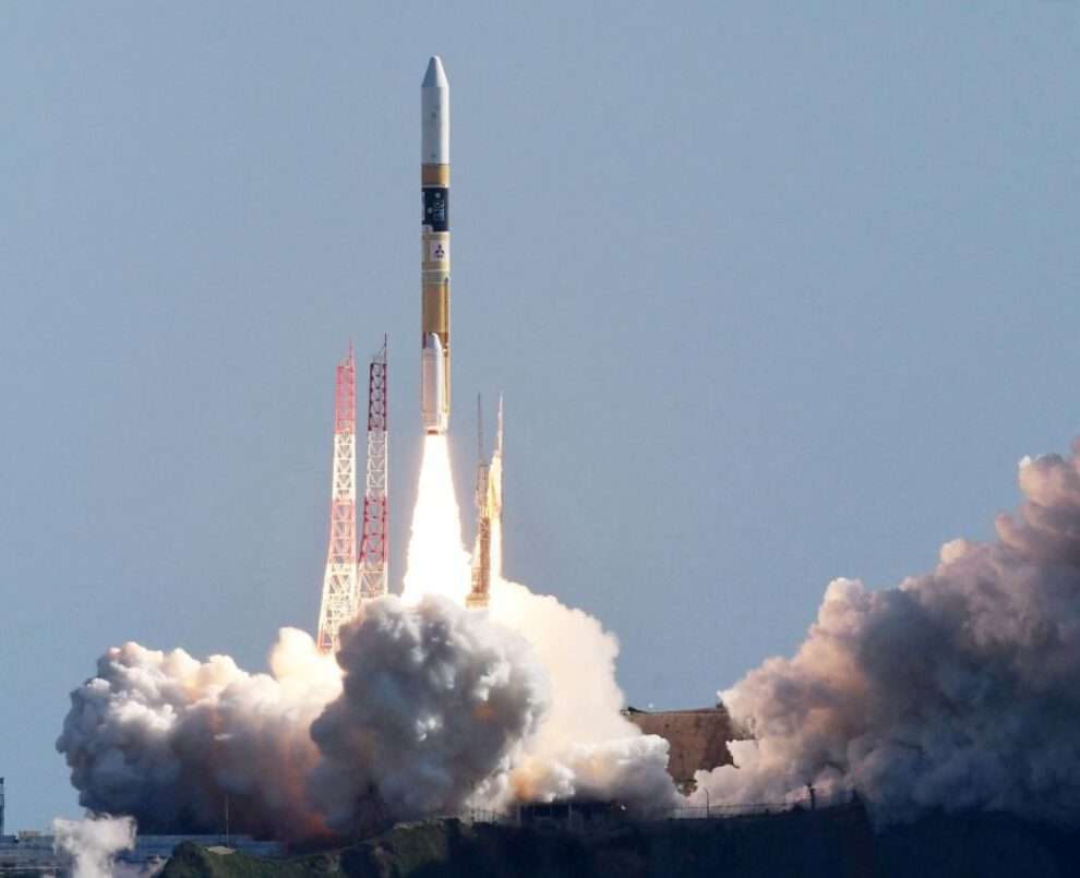 Lanzamiento espacial de Japón para desentrañar la evolución del universo