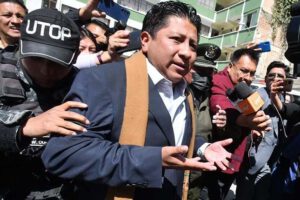Leopoldo Chui aprehendido por uso indebido de bienes estatales