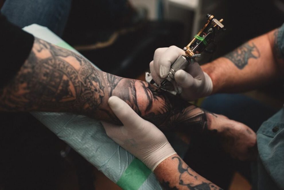 Riesgos de los tatuajes en la salud