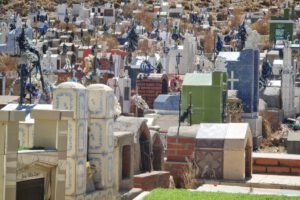 Profanación de tumba en el Cementerio de Iroco