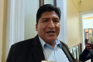 Huelga de hambre en el Parlamento por la ley de elecciones judiciales