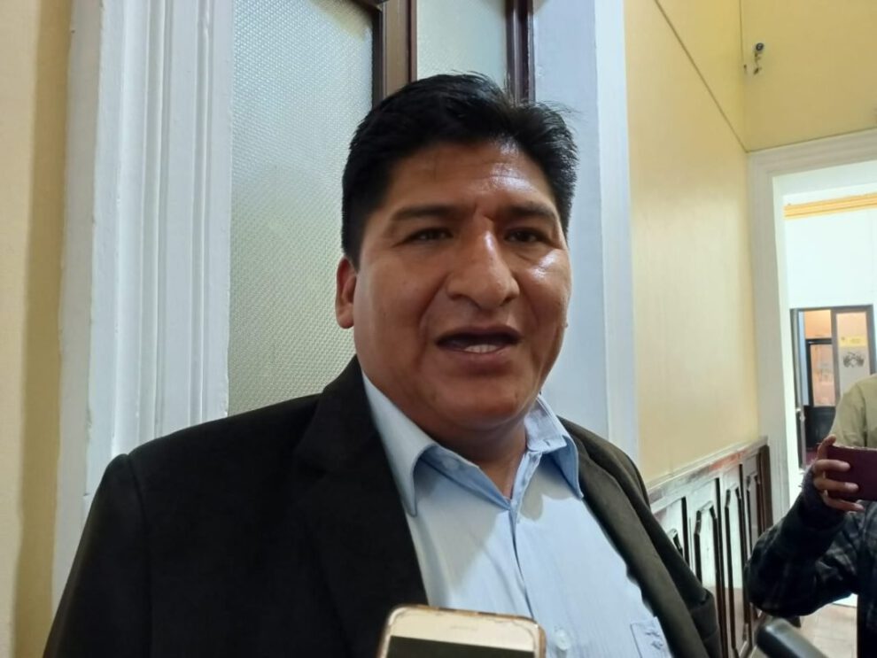 Huelga de hambre en el Parlamento por la ley de elecciones judiciales