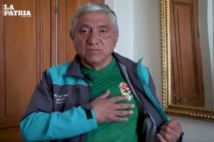 Alcalde de La Paz pide disculpas por polémicas vallas de bienvenida