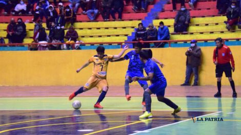 Torneo de futsal en Oruro