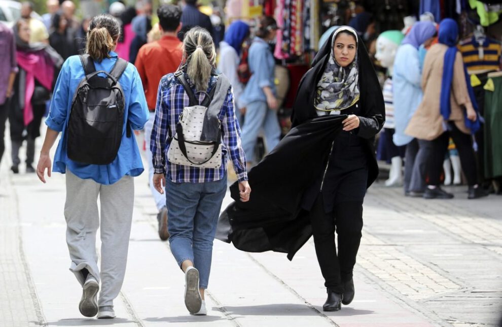 Rebelión en Irán sobre el uso obligatorio del hijab