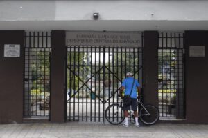 roban cadáver de líder criminal ecuatoriano
