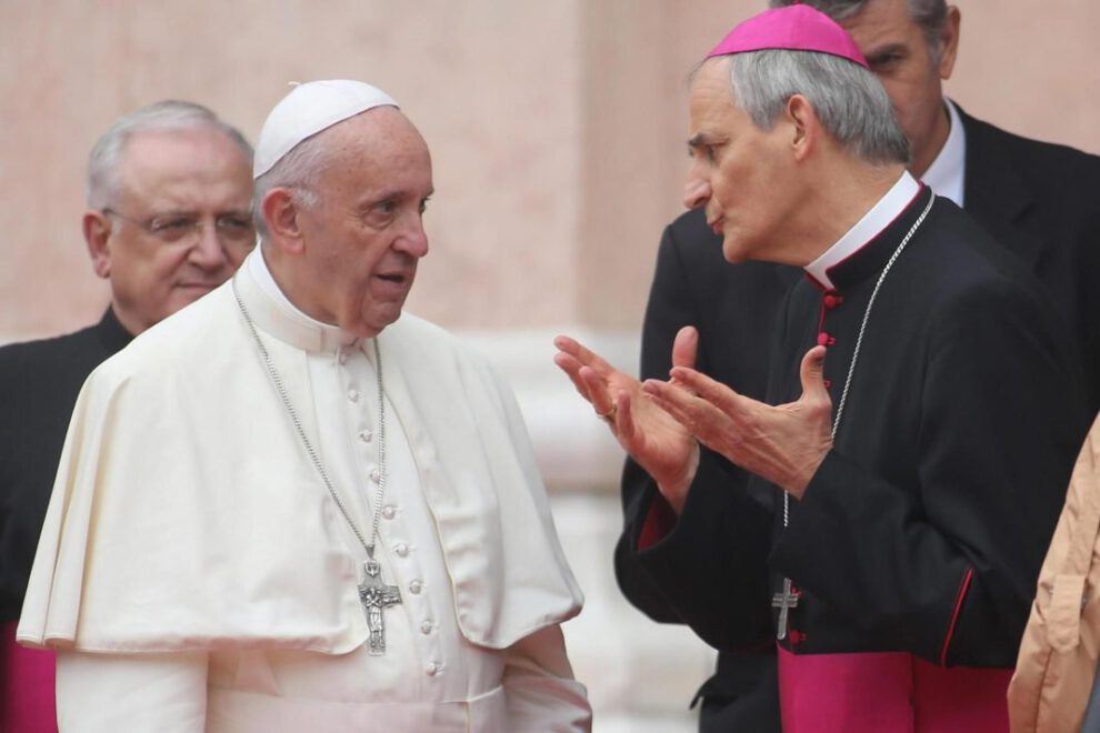 Imagen de archivo del cardenal Matteo Zuppi como enviado del Papa para la paz en Ucrania