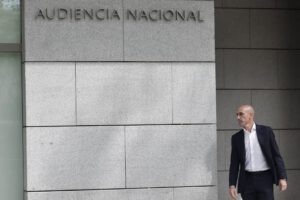 Luis Rubiales bajo investigación por agresión sexual a Jenni Hermoso