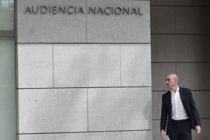 Luis Rubiales bajo investigación por agresión sexual a Jenni Hermoso