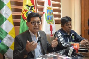 Provisión de agua en escuelas en Potosí