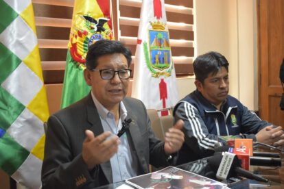 Provisión de agua en escuelas en Potosí
