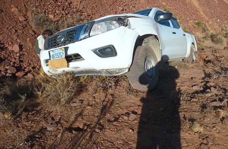 Accidente de camioneta oficial de la Asamblea Legislativa en Oruro