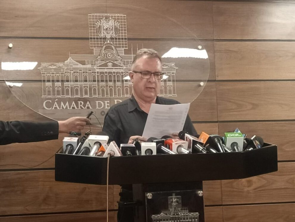 Ley de Transparencia Electoral propuesta por Carlos Alarcón