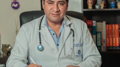 Reynaldo Tupa Lima, Administrador de la Caja Nacional de Salud