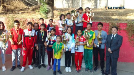 Ajedrez Sub-16: Justiniano y Gareca son los mejores en el Clasificatorio