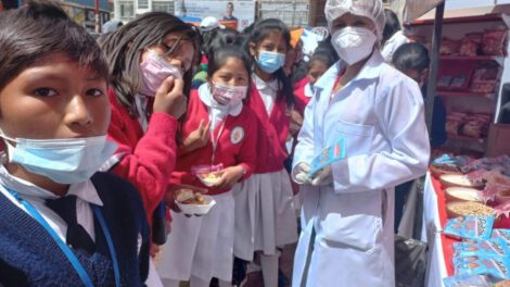 Feria de Degustación para el Alimento Complementario en Oruro