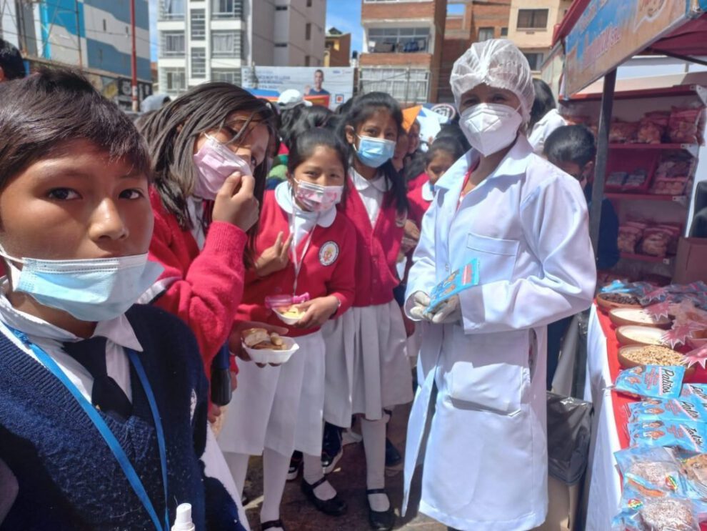 Feria de Degustación para el Alimento Complementario en Oruro
