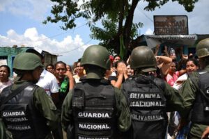 Fuga masiva en cárcel de Tocorón