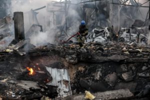 Rusia dispara misiles contra Ucrania en un ataque aéreo