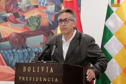Viceministro Gustavo Torrico advierte sobre la disyuntiva entre beber oro o beber agua por explotación minera