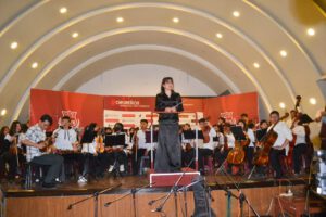 Presentación musical del María Luisa Luzio en el Salón Luis Ramiro Beltrán