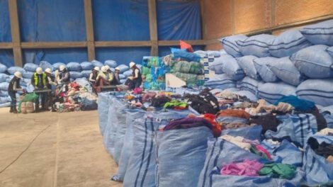 Aduana Nacional inicia inutilización de 47 toneladas de ropa usada