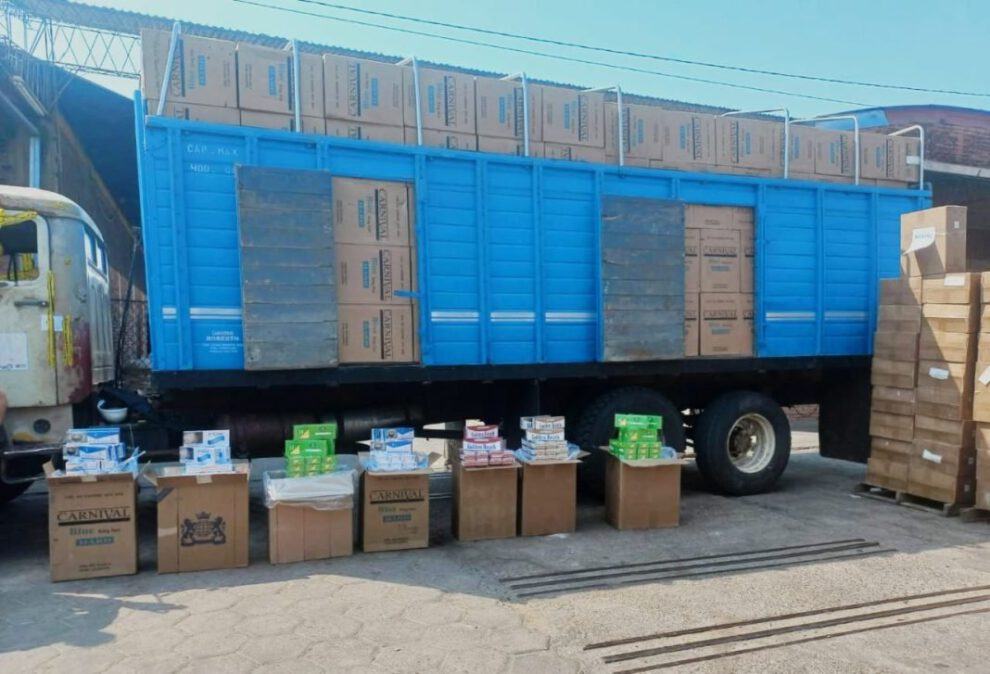 Cigarrillos de contrabando decomisados por la Aduana Nacional