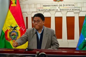 Ministro de Justicia, Iván Lima, arremete contra ALP por rechazar proyecto de ley de imprescriptibilidad de delitos sexuales