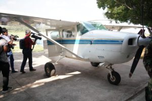 Narcotráfico en Santa Cruz: Aeronave interceptada transportaba 324 kg de clorhidrato de cocaína