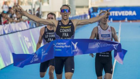 Dorian Coninx campeón triatlón en la Gran Final de Pontevedra