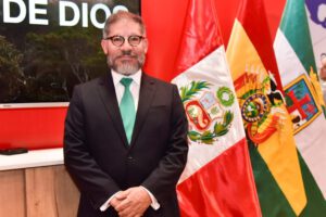Expocruz 2023 con la participación de Perú