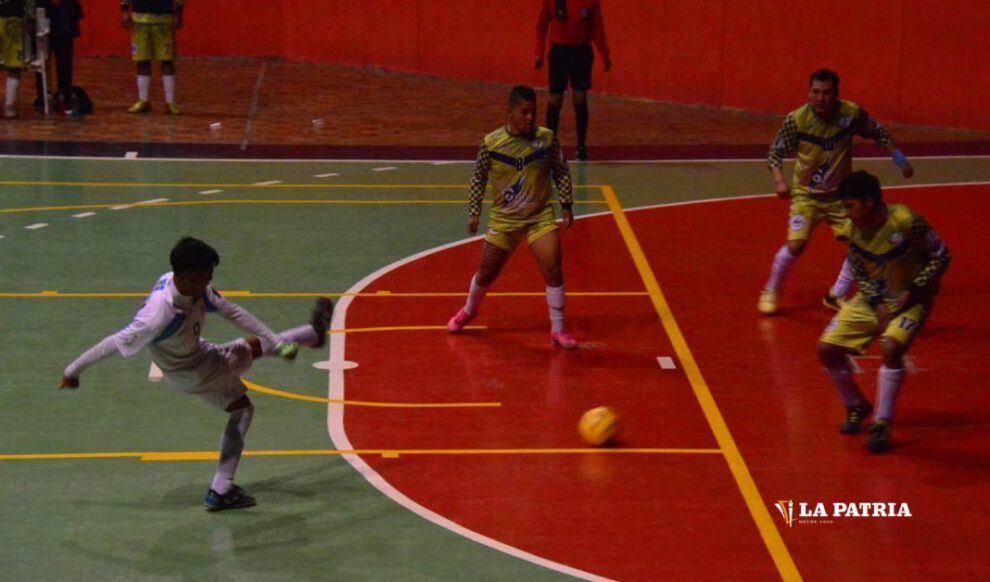 Laboratorio Químico VHSR derrota a Quiroziñhos en futsal
