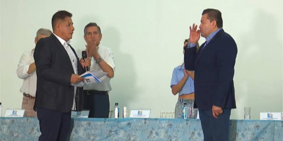 Johnny Fernández asume nuevamente la dirección de la UCS con miras a las elecciones 2025