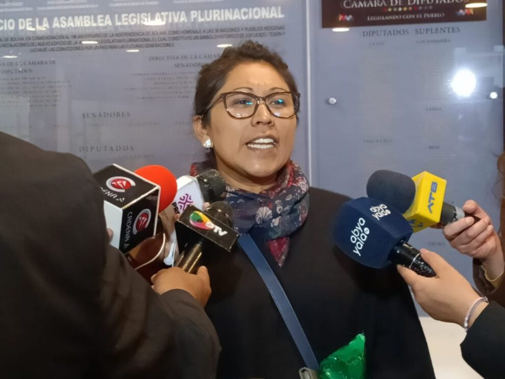 Congreso del MAS con la diputada Gladys Quispe