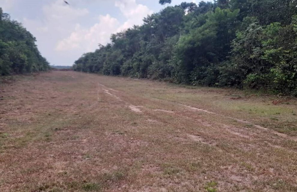 Pista clandestina en Itomana