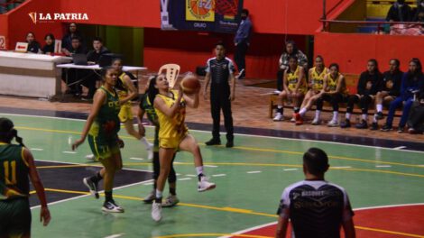 Carl A-Z quiere mantenerse invicto a costa de Tenis La Paz