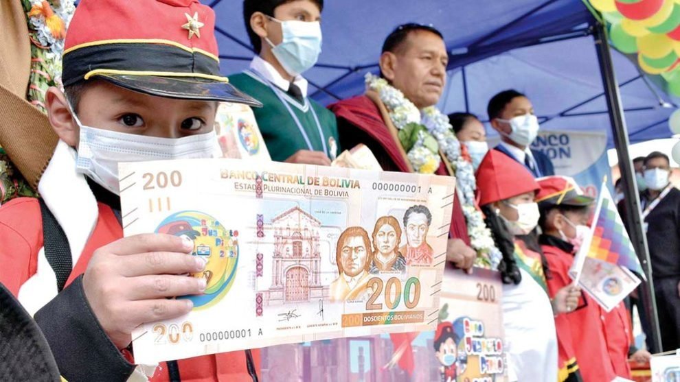 Más de 116 mil estudiantes en Oruro recibirán el bono Juancito Pinto