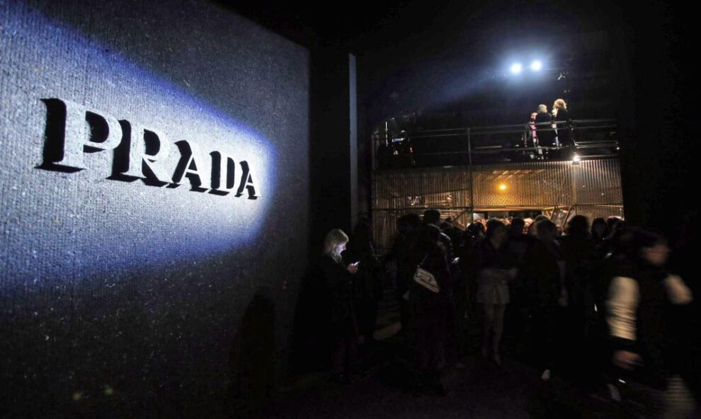 Prada y Axiom Space diseñan trajes espaciales para la misión Artemis III