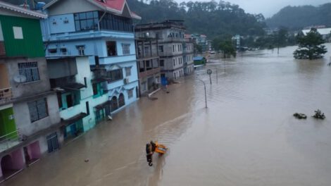 Inundaciones en Sikkim dejan 23 soldados desaparecidos